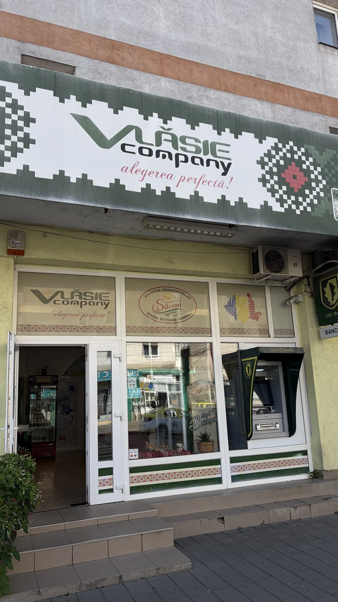 Magazin Vlăsie Company din zona Capăt 1, Botoșani